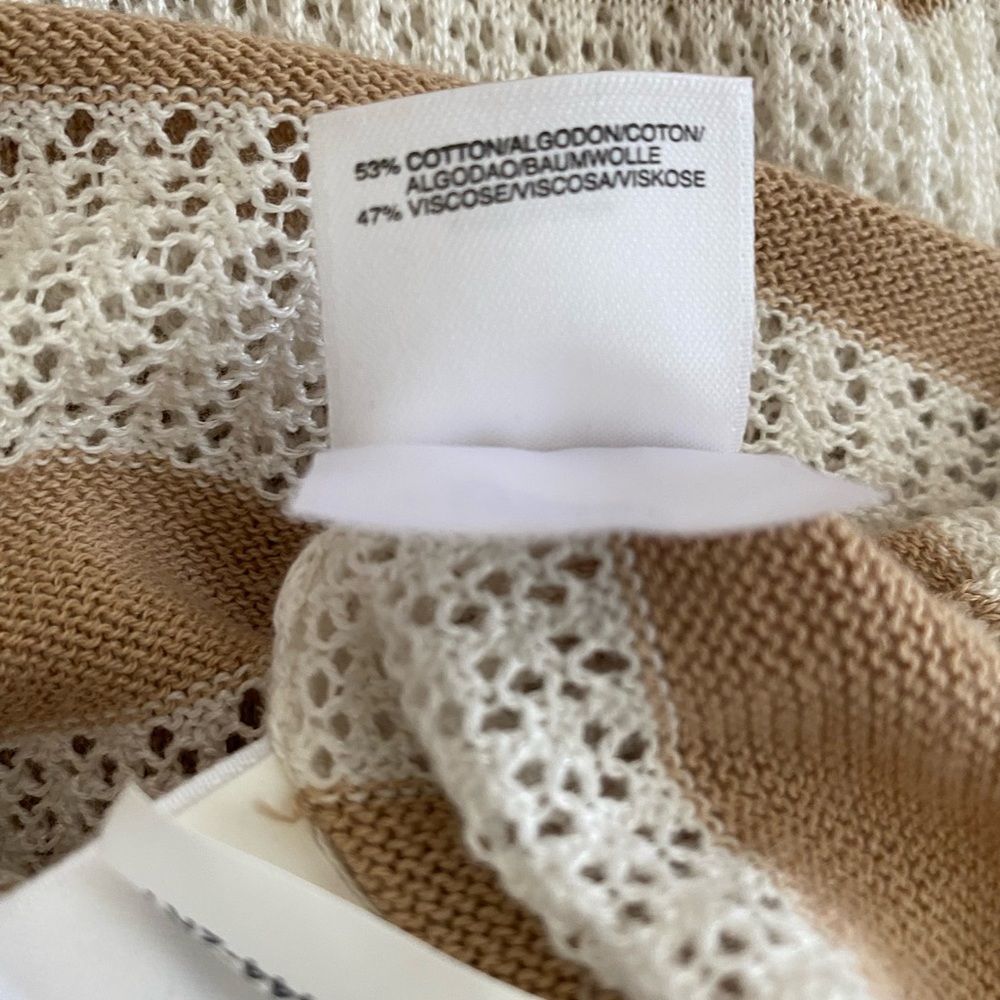 sweater - Picture 4 of 5